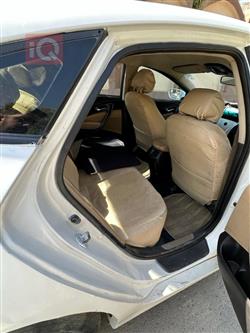 Hyundai Azera